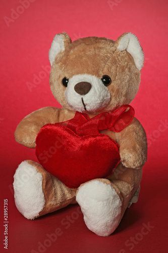 Foto: peluche + corazón peluche + corazón