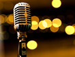 fondo musical con microfono y luces de escenario
