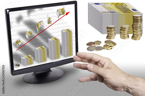 Photo: Dinero Dinero