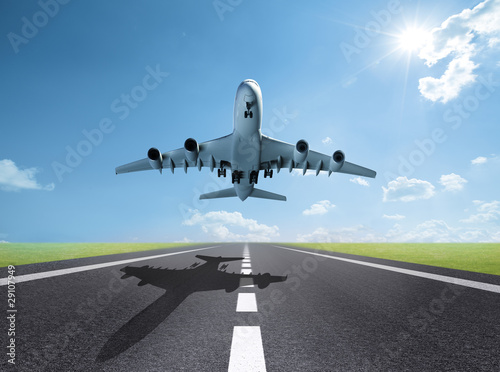 Illustration: airplain airplain