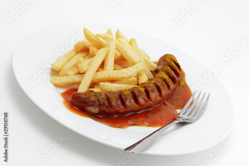 Photo: Currywurst mit Pommes frites Currywurst mit Pommes frites