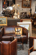 objets anciens dans une brocante