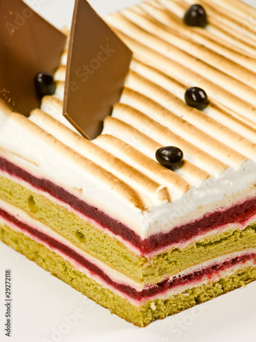 Photo: Cake pistachio, strawberries and cream Cake pistachio, strawberries and cream