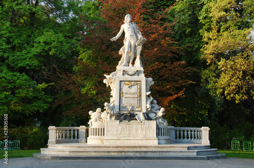 Photo: Mozart Statue Mozart Statue