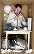 Foto: Man in the box -Small Office. Man in the box -Small Office.