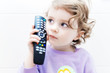 Photo: Guardiamo la tv? Guardiamo la tv?