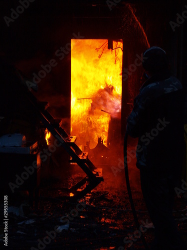 Photo: Пожар в помещении Пожар в помещении
