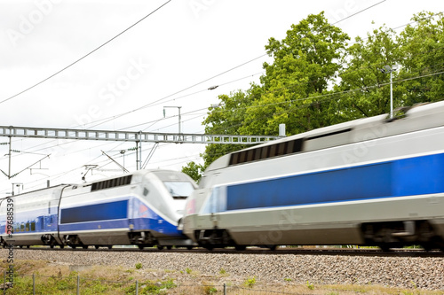 Foto: train of TGV, Burgundy, France train of TGV, Burgundy, France