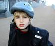 ENFANT ET SON CASQUE ENFANT ET SON CASQUE