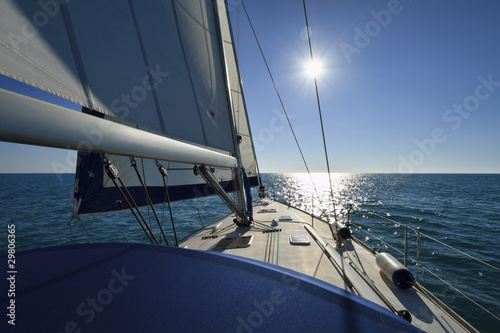 Foto: Italy, Sicily, Mediterranean sea, cruising on a sailing boat Italy, Sicily, Mediterranean sea, cruising on a sailing boat
