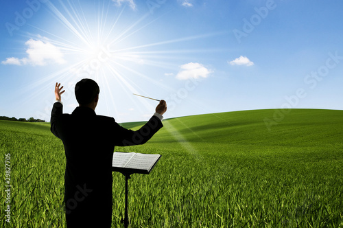Photo: Conducting crops Conducting crops