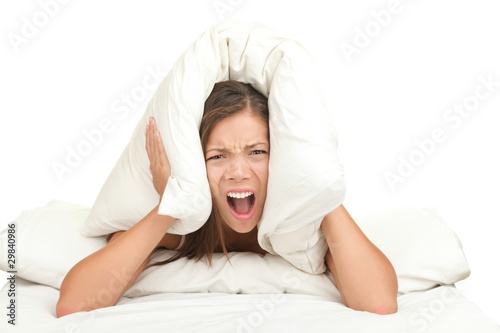 Photo : Bed woman noise - funny Bed woman noise - funny