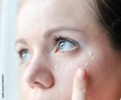 Photo: eye treatment eye treatment