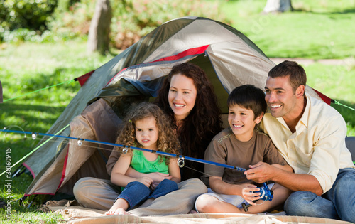 Foto: Joyful family fishing Joyful family fishing