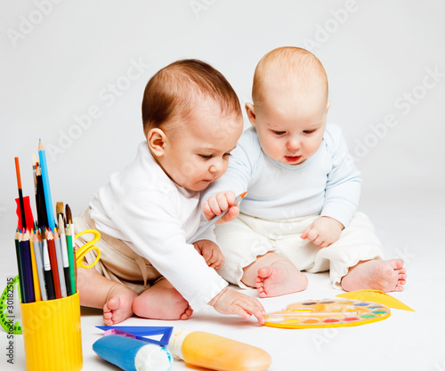 Photo: Two creative babies Two creative babies