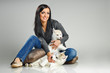 Foto: woman and puppies woman and puppies