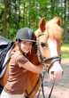 Mädchen und ihr Pony