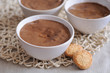 mousse au chocolat et petits gâteaux 2 mousse au chocolat et petits gâteaux 2