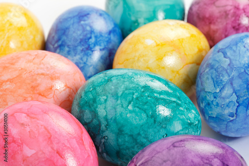 Foto: colored Easter eggs colored Easter eggs