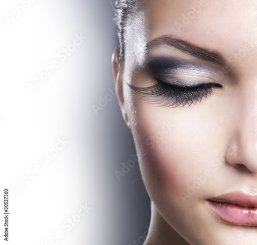 Photo: Beautiful Fashion Luxury Makeup Beautiful Fashion Luxury Makeup
