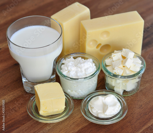 Photo: Milch, Hüttenkäse Milch, Hüttenkäse