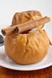 pommes cuites et cannelle