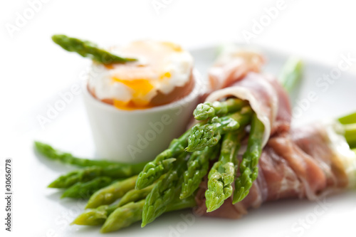 Photo: Asparagus ,egg and ham Asparagus ,egg and ham