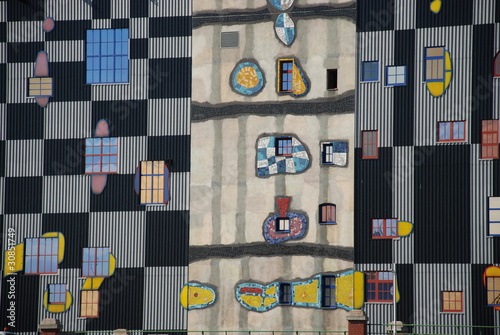 Photo: Hundertwasser district heating plant tower in Vienna, detail Hundertwasser district heating plant tower in Vienna, detail