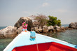 Boot vor Insel
