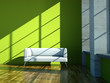 3d Rendering weisses Sofa vor sonniger grüner Wand