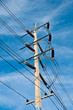 Foto: electric pillar and sky electric pillar and sky