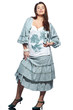 large build caucasian woman spring summer fashion