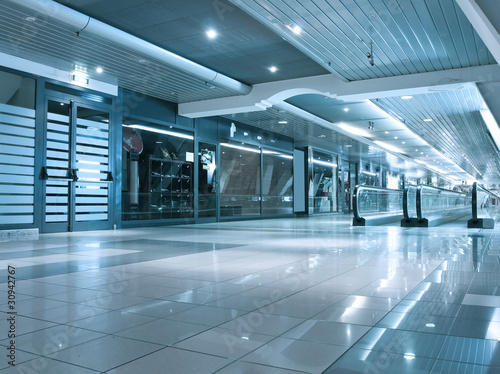 Photo: vanishing transparent hallway vanishing transparent hallway