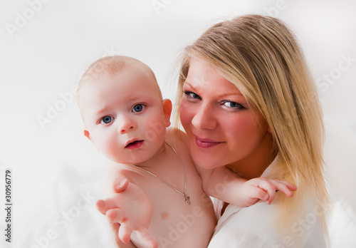 Photo: Mutter mit dem Kind Mutter mit dem Kind