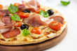 Pizza with prosciutto