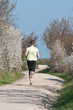 jogging nature-femme de dos-