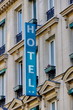 Enseigne Hôtel sur façade de pierre. Enseigne Hôtel sur façade de pierre.