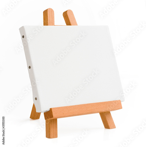Photo: easel for artist. tripod for painting. easel for artist. tripod for painting.