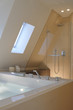Foto: Whirlwanne mit Dusche Whirlwanne mit Dusche