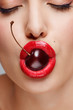 Sexy bite!