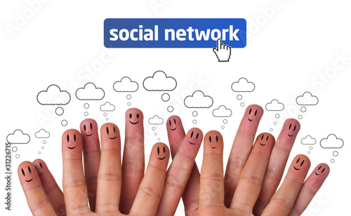 Foto: Happy group of finger smileys with social network icon Happy group of finger smileys with social network icon