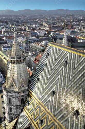 Photo: Wien: Blick über Häuser und Dächer vom Stephansdom 1 Wien: Blick über Häuser und Dächer vom Stephansdom 1