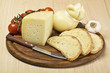 Tagliere con Formaggi Tagliere con Formaggi