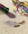 kaputter teppich nach party
