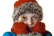 Foto: Junges blondes Mädchen mit Wintermütze und Handschuhen friert Junges blondes Mädchen mit Wintermütze und Handschuhen friert