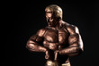 statuette body-builder 12