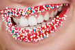 Foto: Süßes Lächeln einer Frau, Mund close up Süßes Lächeln einer Frau, Mund close up