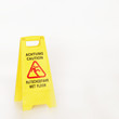 RUTSCHGEFAHR WET FLOOR