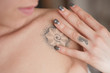 tatuaggio interno spalla tatuaggio interno spalla
