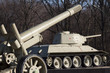 Sowjetisches Ehrenmal im Tiergarten: T-34 und Geschütz